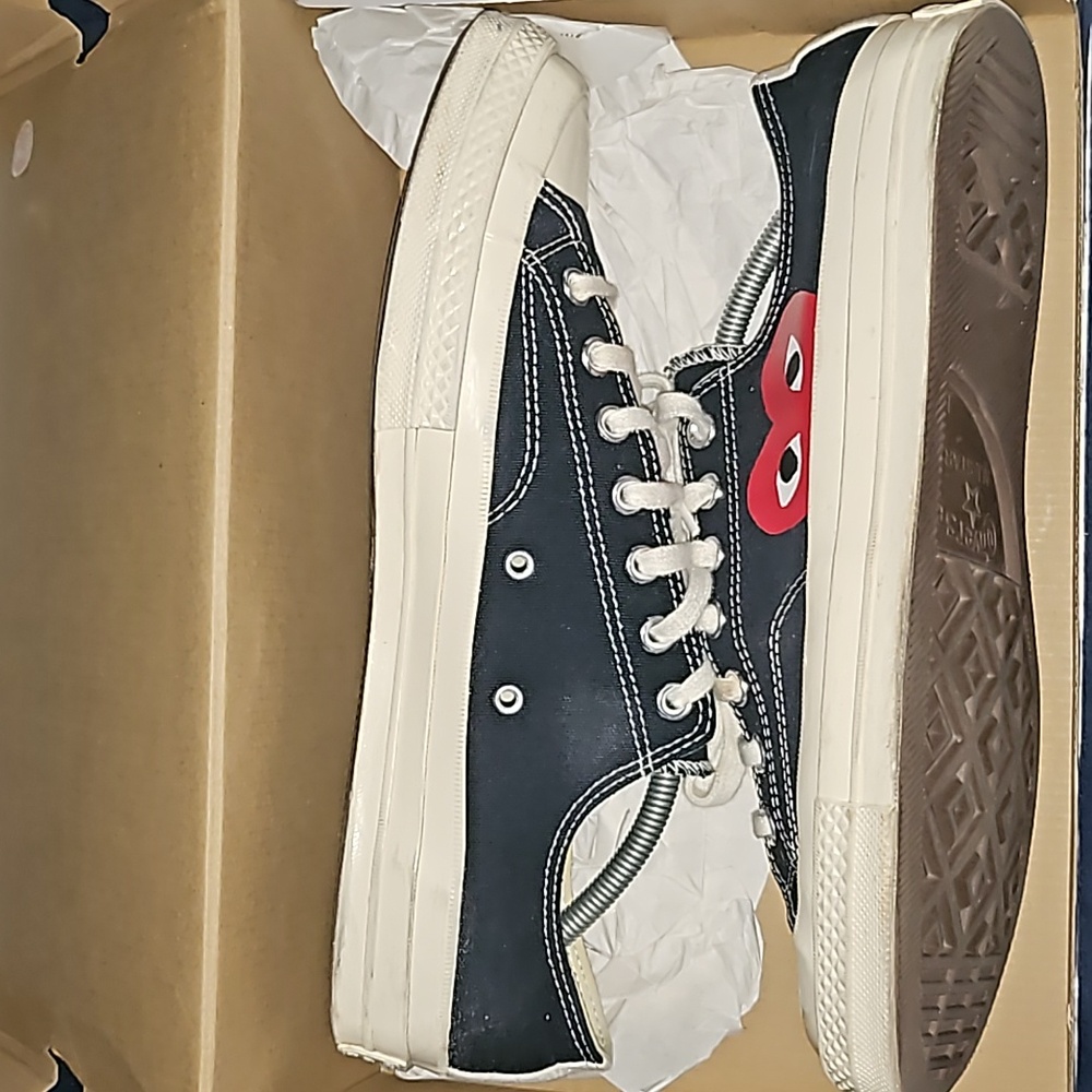Comme Des Garcon Play x Converse Chuck Taylor Low